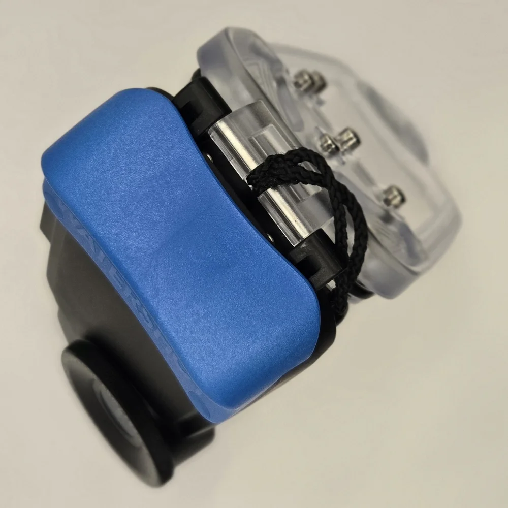 Blue and Black Underwater Wide Conversion LensWatershot Pro Case For IPhone 6/6s